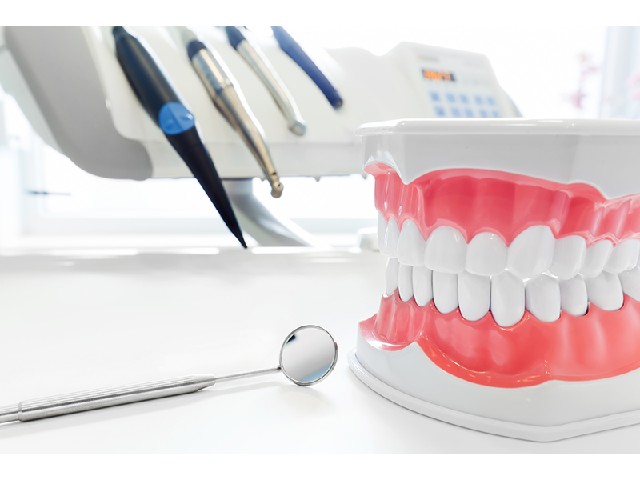 Лечение зубов различной сложности ООО "Дента Стар"